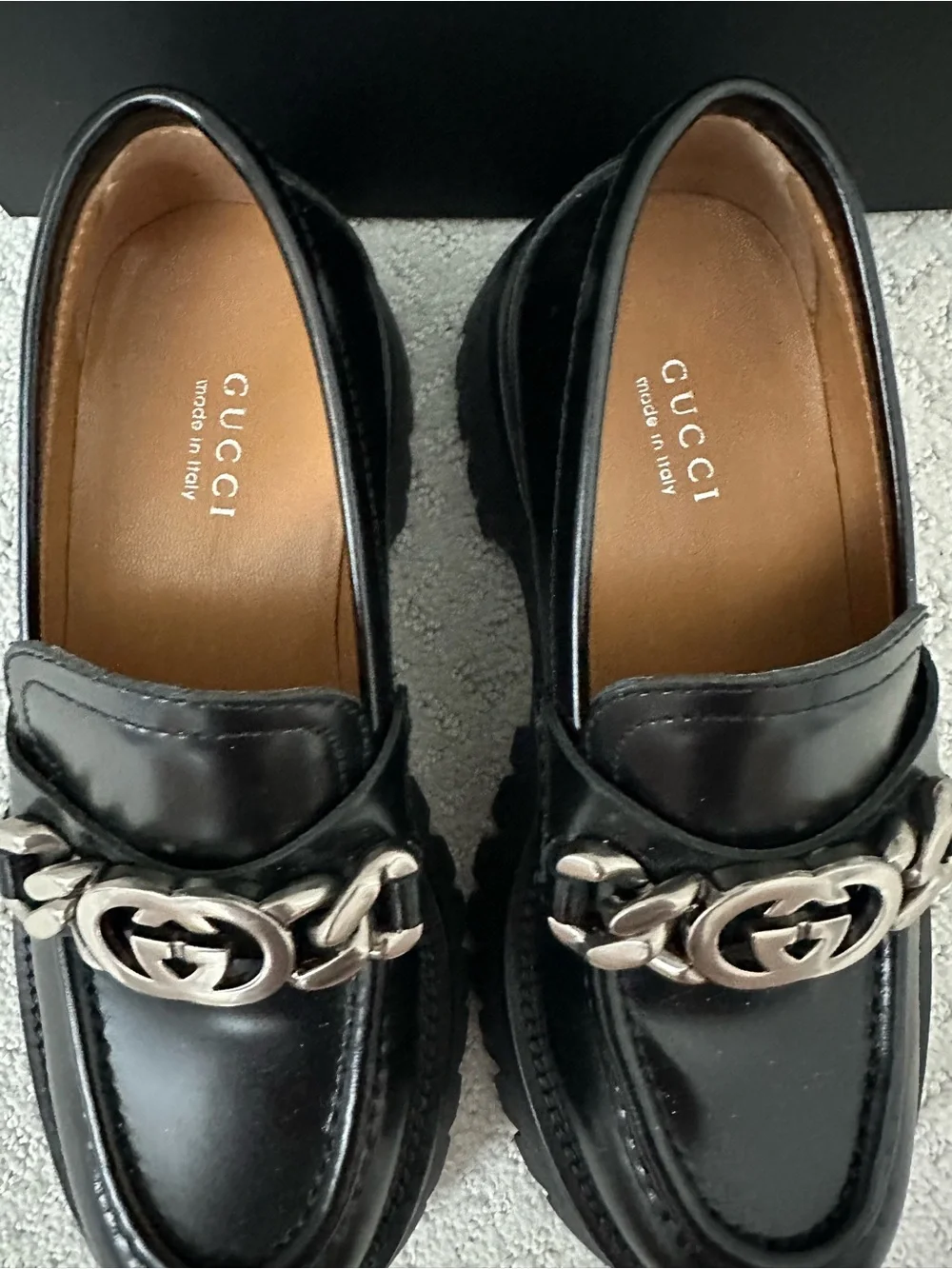 Gucci Black Leather Lug Sole Loafers with Silver Horsebit - Authentic